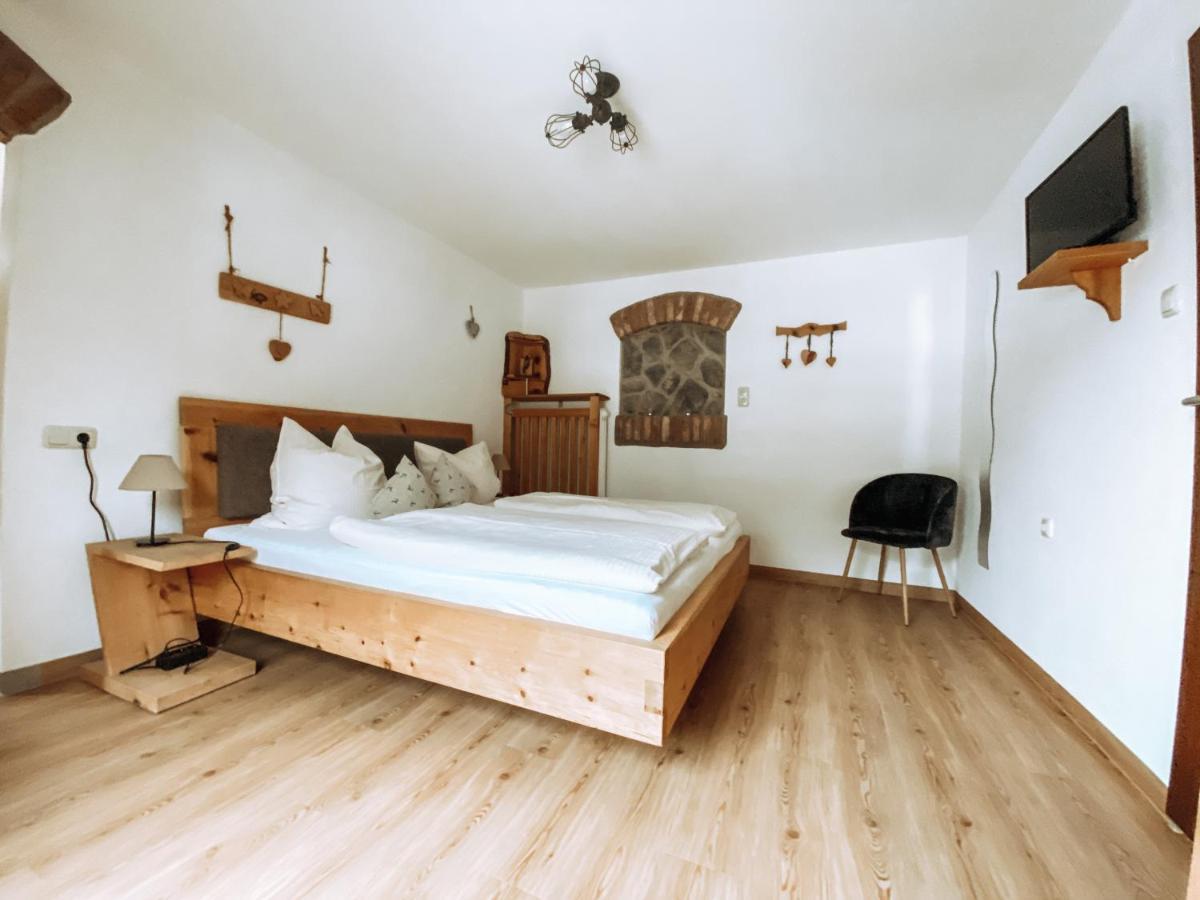 Alpenappartements Schwalbennestl Митенвалд Екстериор снимка