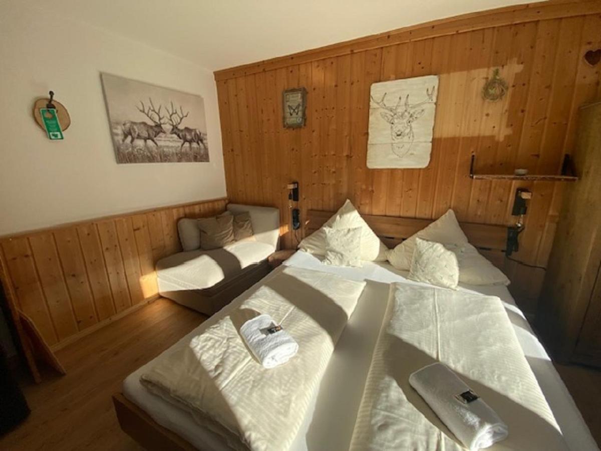 Alpenappartements Schwalbennestl Митенвалд Екстериор снимка
